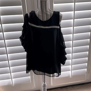 XL dressy blouse!  Ruffled sleeves in chiffon, beaded front!  Off shoulder top!